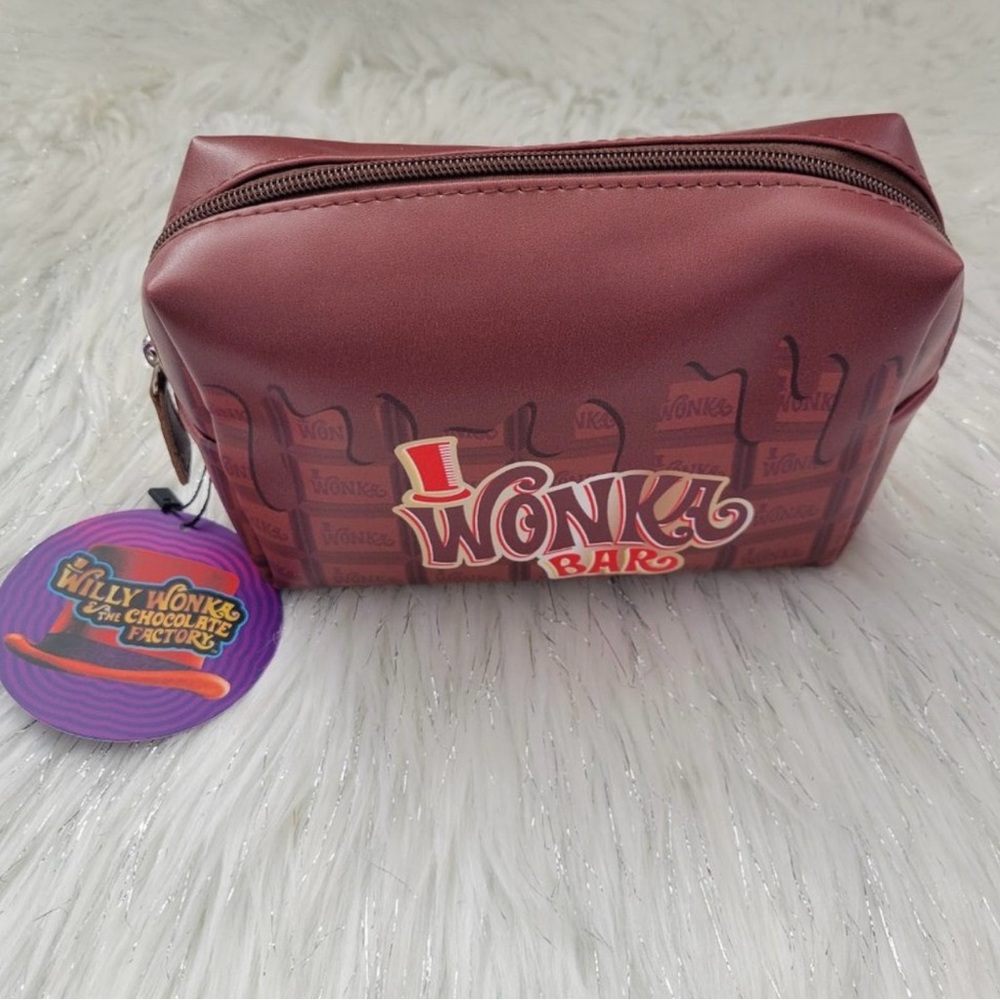 NWT Willy Wonka Cosmetic Bag - Picture 2 of 16